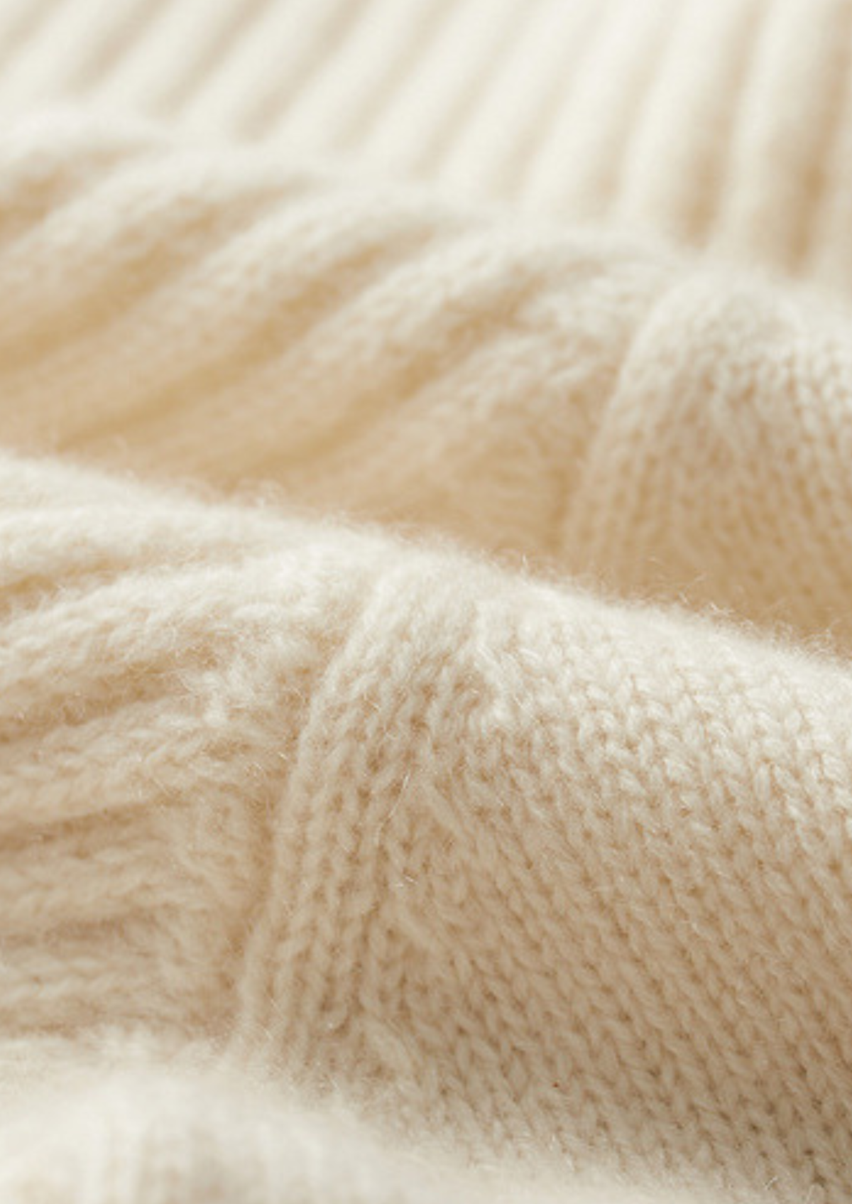 Pure Cashmere Ivory Patterned Mockneck