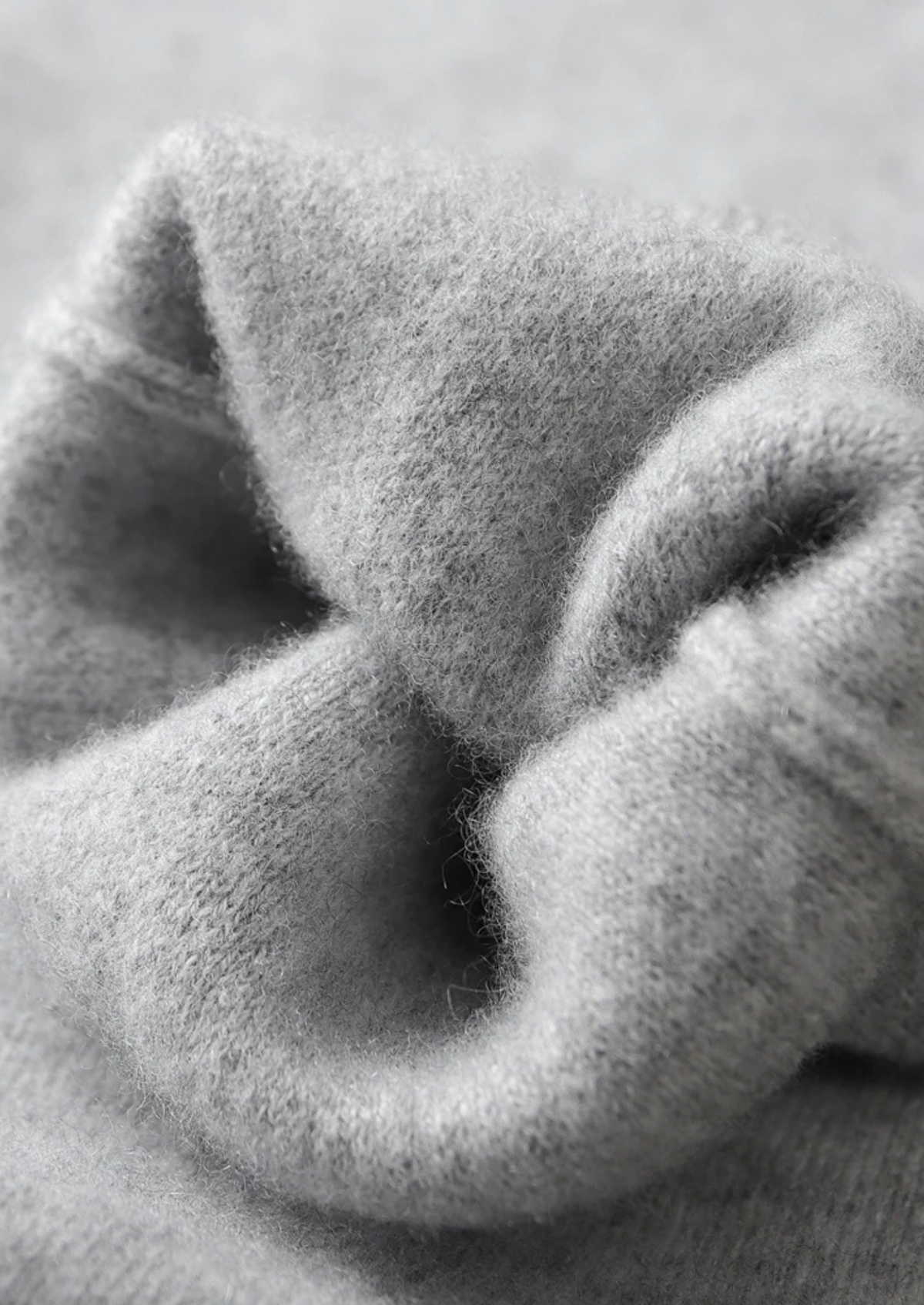 Premium Cashmere Alain Leisure Set