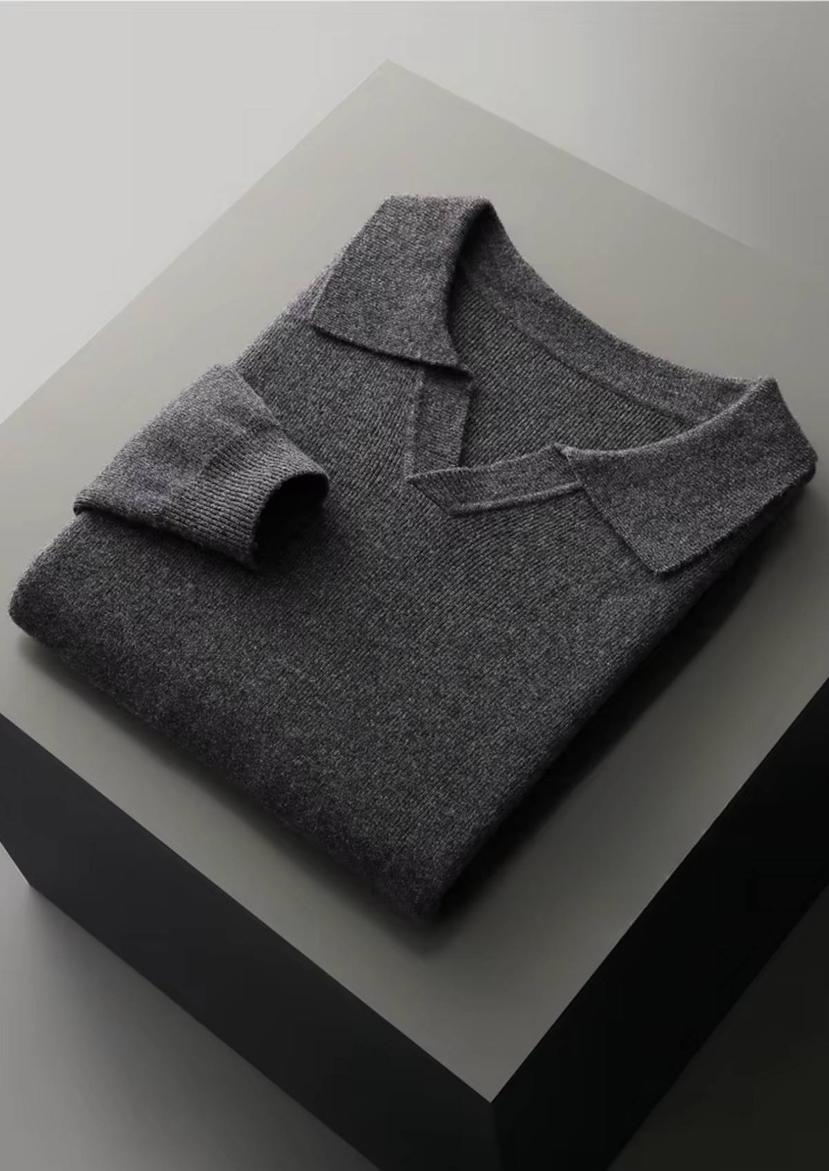 Pure Extra-Fine Merino Wool Ribbed Buttonless Polo