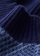 Pure Extra-Fine Merino Wool Two Tone Patterned Mockneck