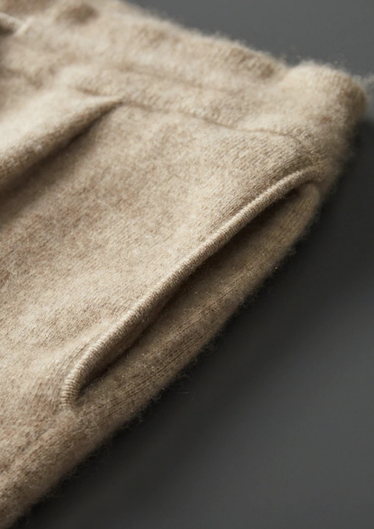 Premium Cashmere Denis Leisure Set
