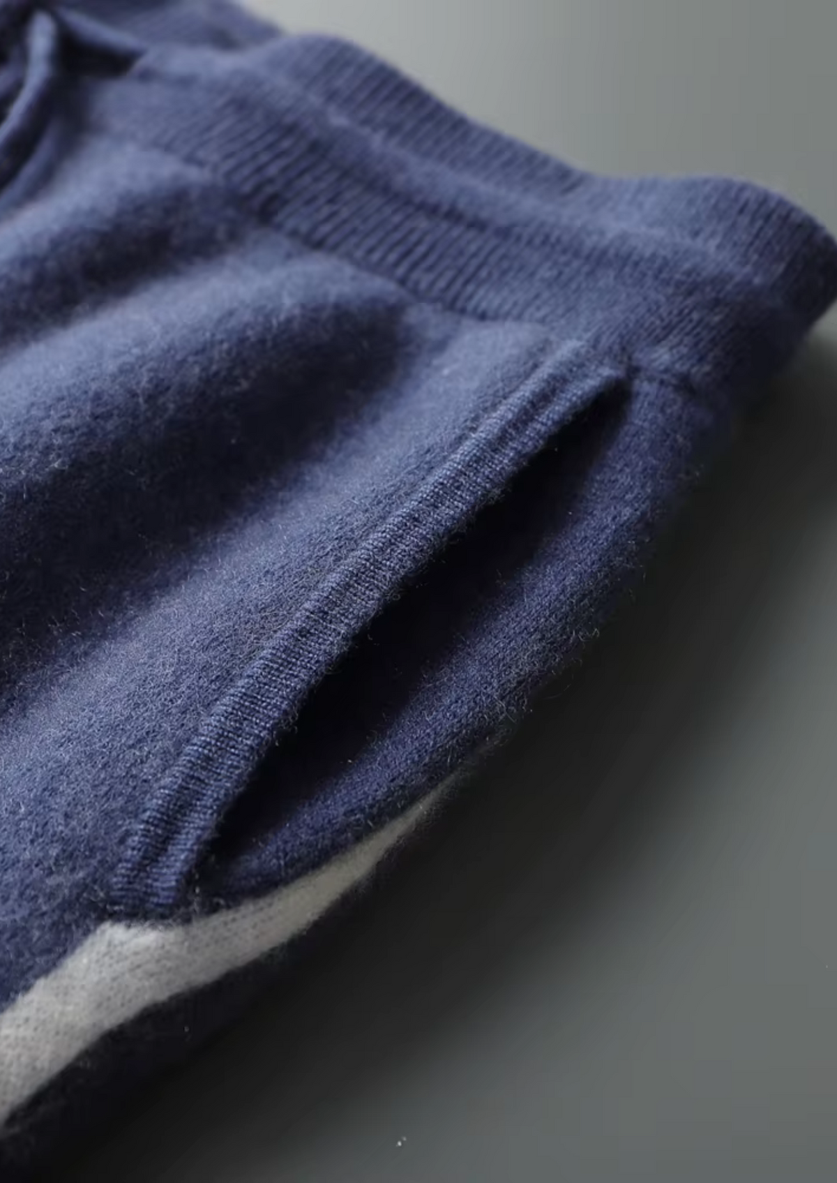 Premium Cashmere Milano Leisure Set