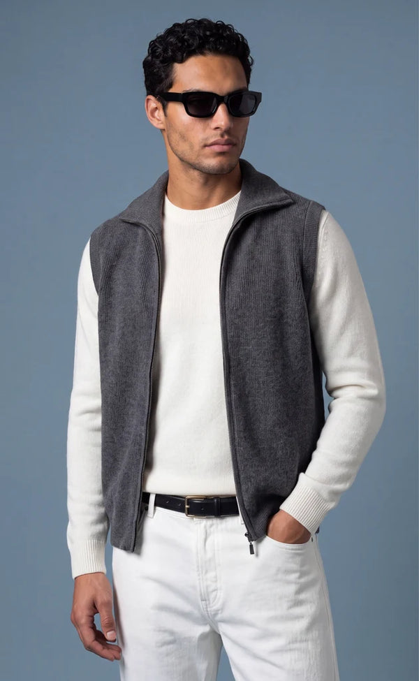 SHOP LUXURY KNITWEAR